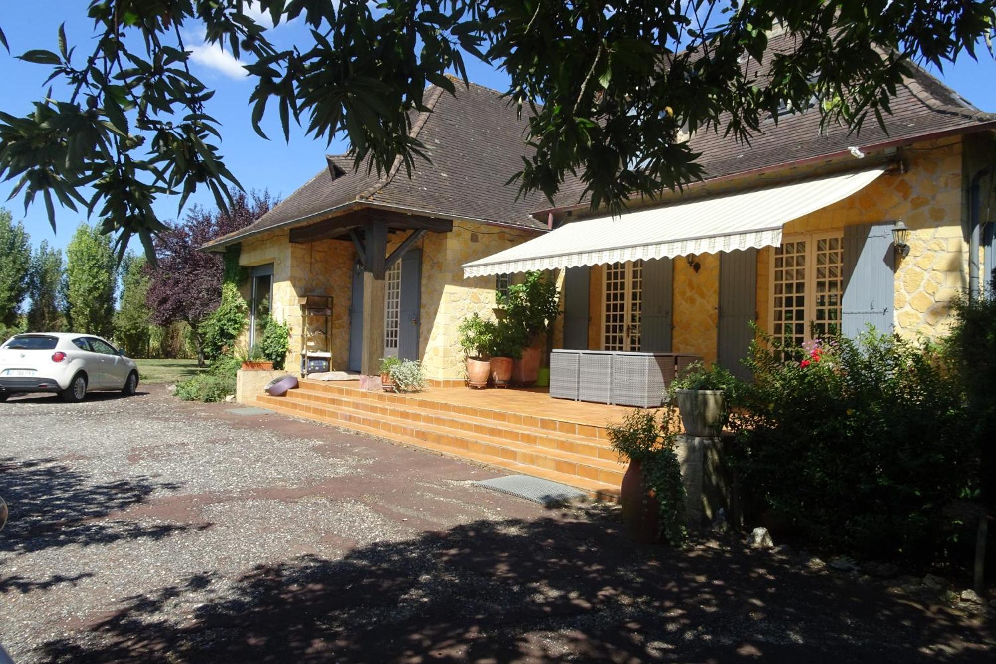 Suite Privee Dans Spacieuse Maison Du Perigord, Avec Piscine Bergerac Eksteriør billede